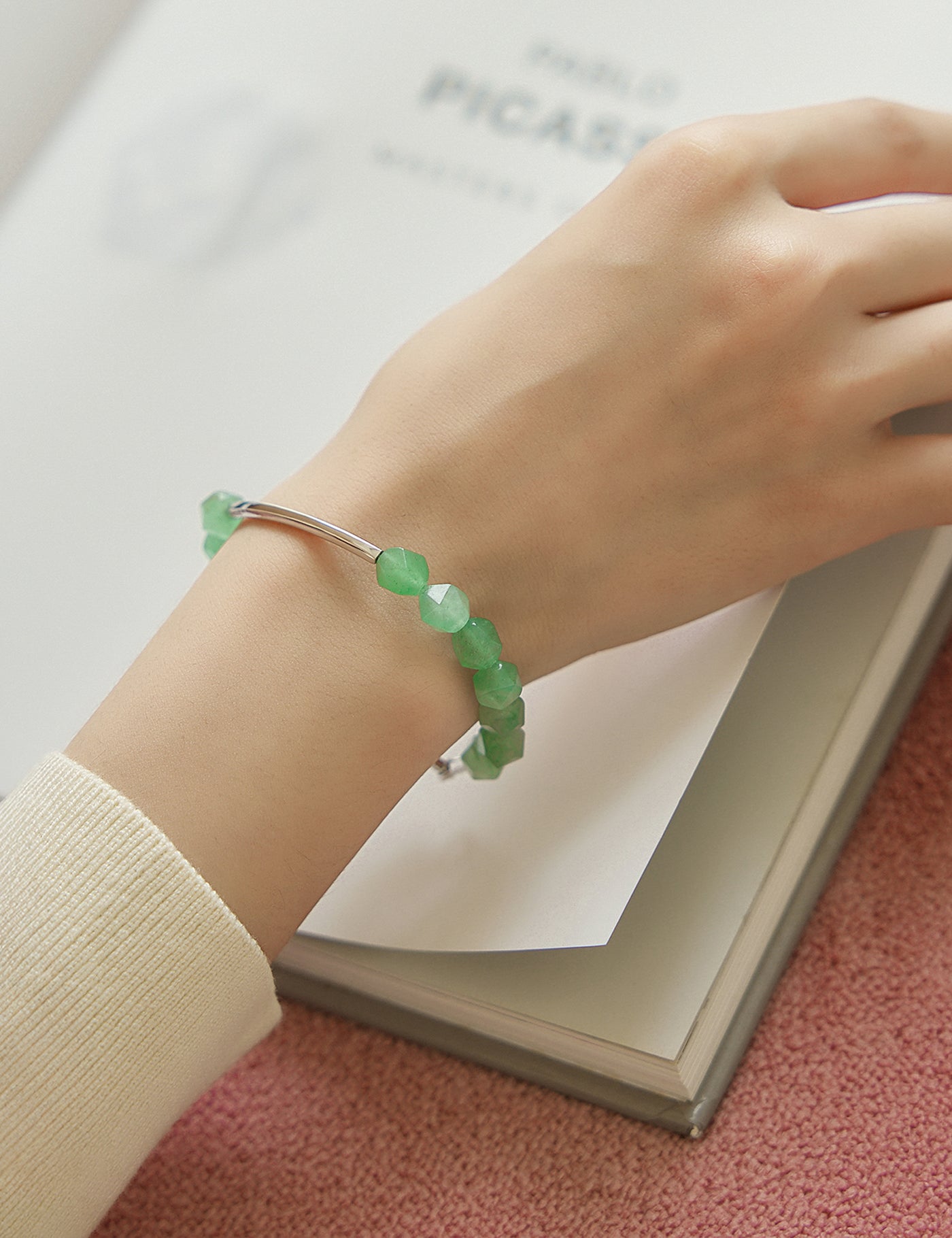 Icy Pearl|Green Aventurine