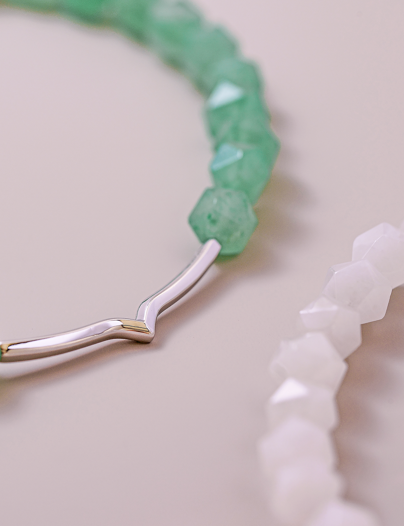 Icy Pearl|Green Aventurine