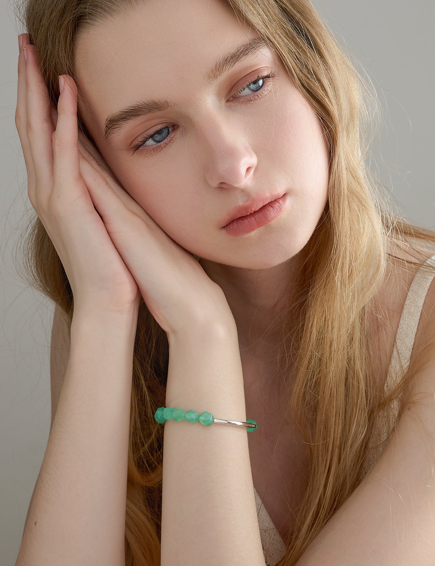 Icy Pearl|Green Aventurine