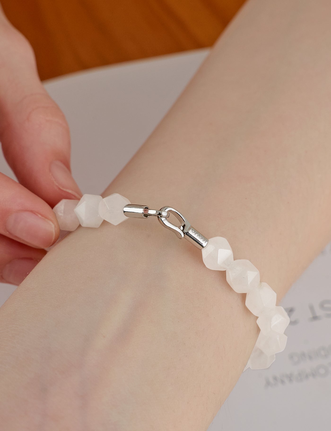 Icy Pearl|White Jade