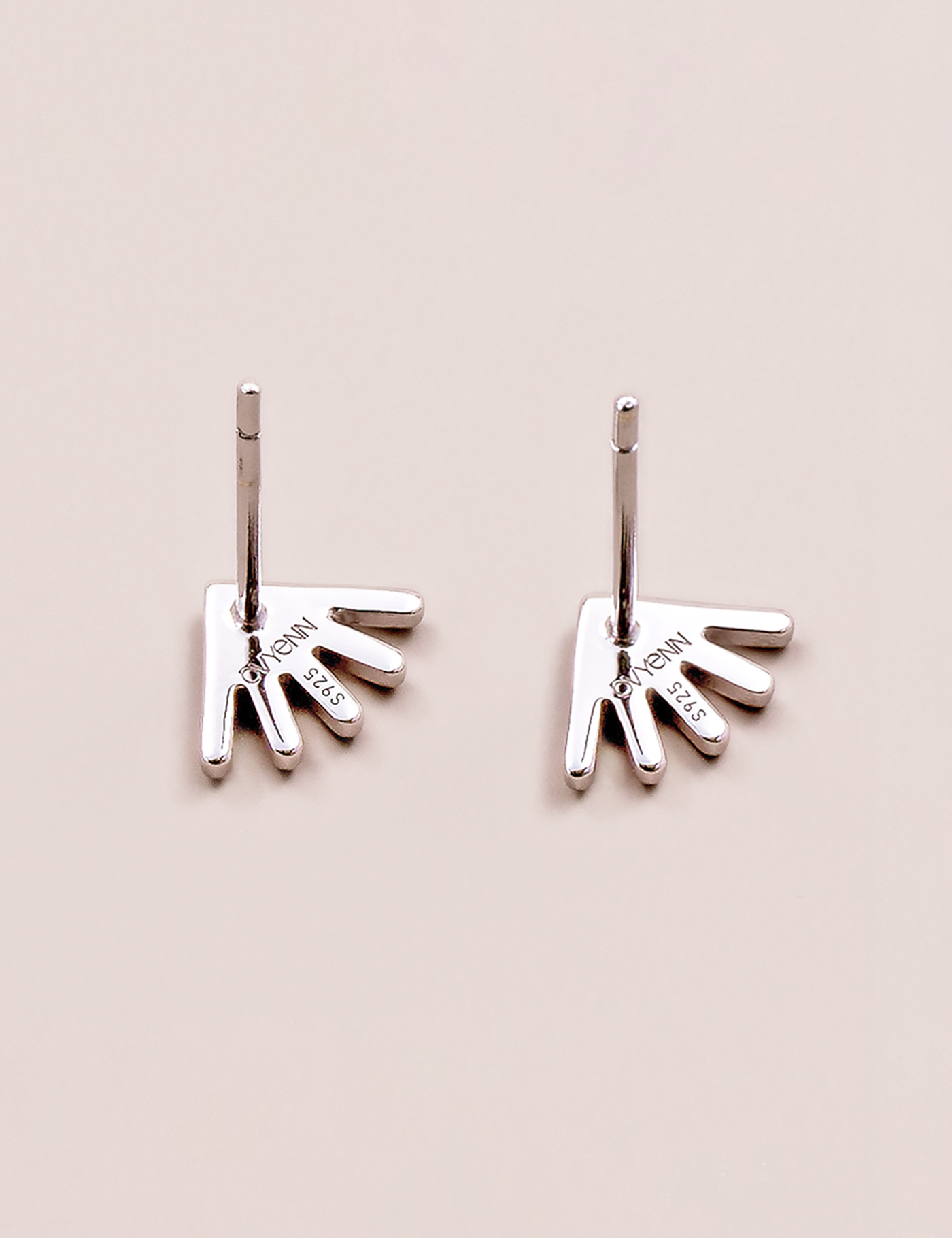 Breeze Fan｜White Jade